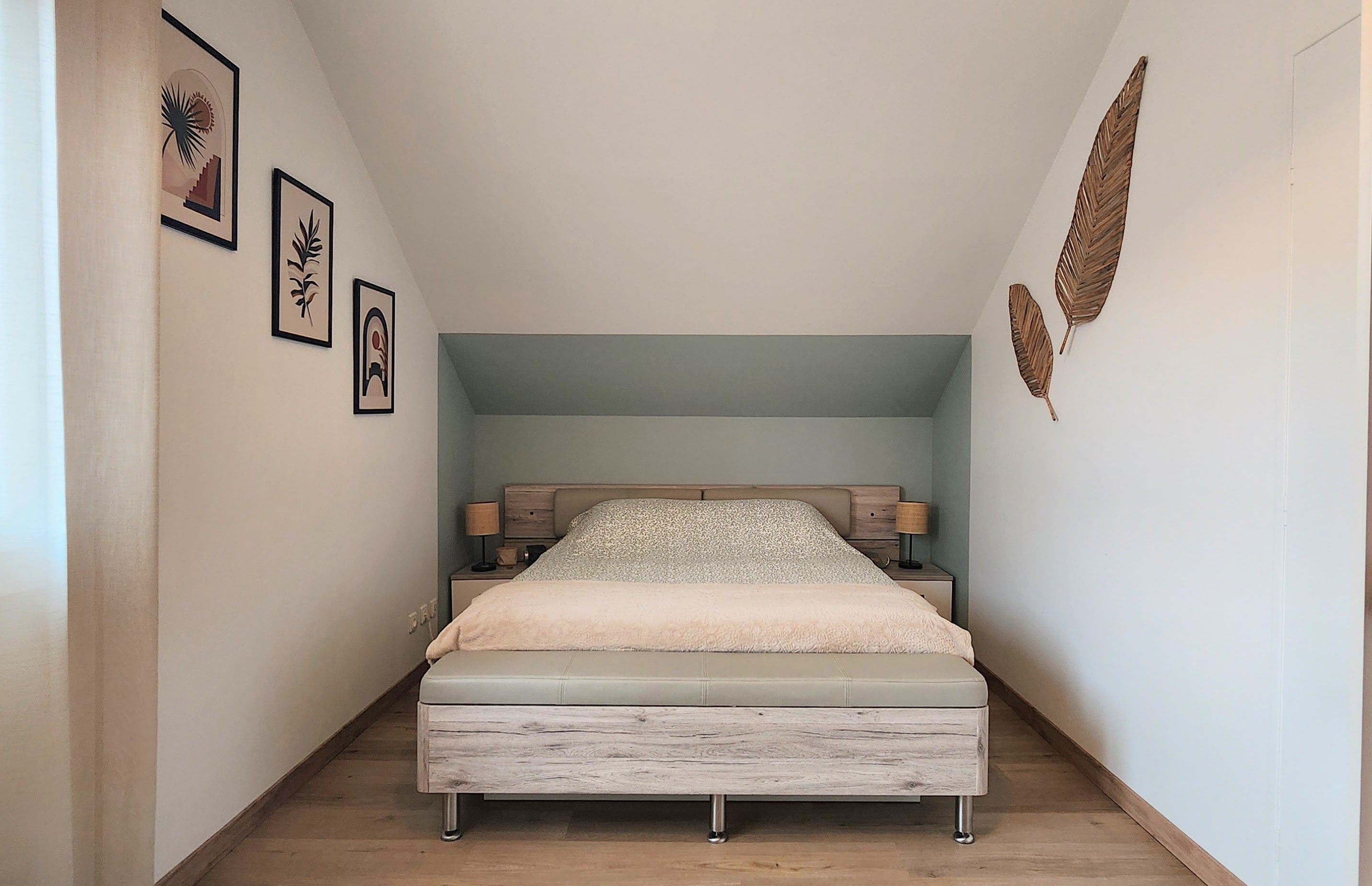 Chambre sobre et apaisante